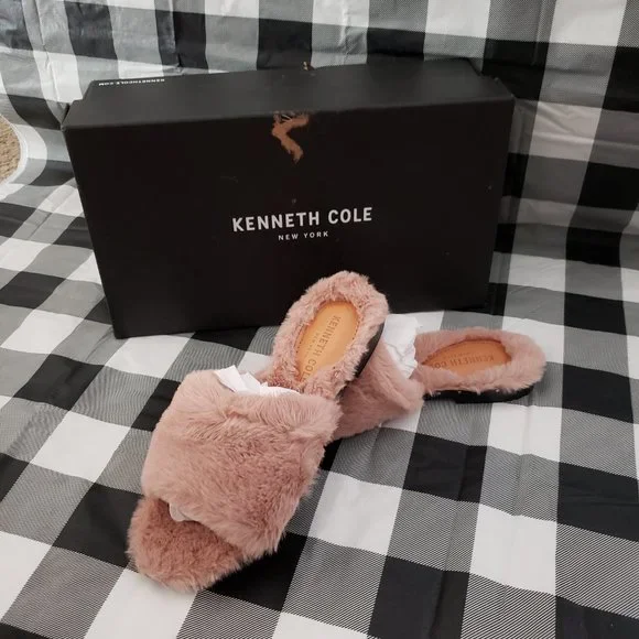 Kenneth Cole Women's Peggy Fuzzy Slippers - Picture 1 of 10